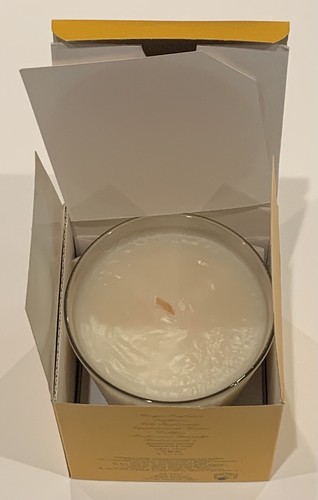 Acqua Di Parma Iris Nobile Candle - 6.2oz  ( Discontinued and rare to find) - Picture 5 of 6