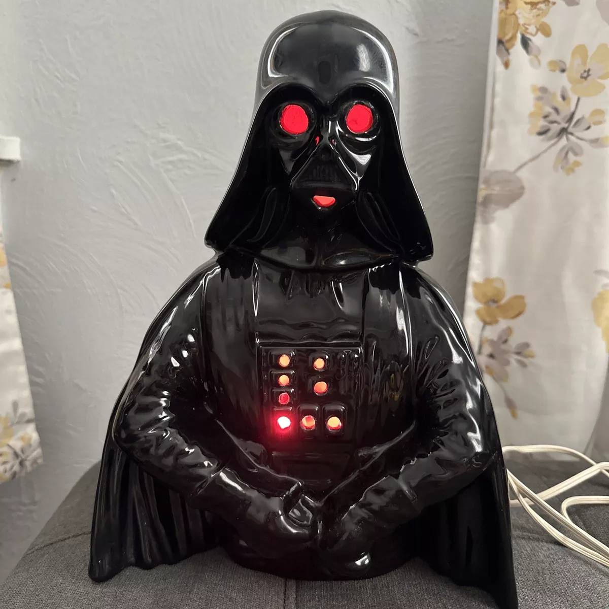 Vintage Star Wars Darth Vader Ceramic Lamp Night Light Bust Working 12 Blinks