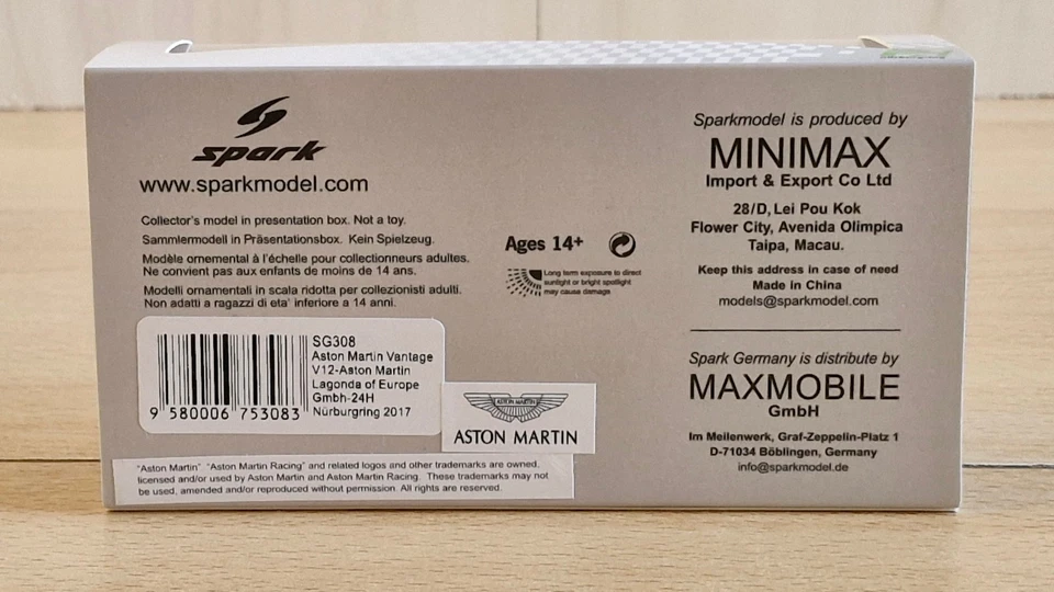 Spark 1:43 Aston Martin Vantage V12 24h Nürburgring 2017 - Bild 4 von 4