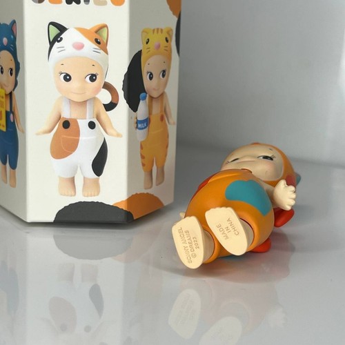 AUTHENTIC Sonny Angel Cat Life Series 2024 Limited Edition Lucky Colors Open Box - Picture 6 of 13