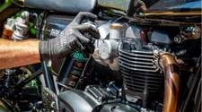 Muc-Off Motorcycle Protectant Motorbike Protector Scooter Preserver 500ml