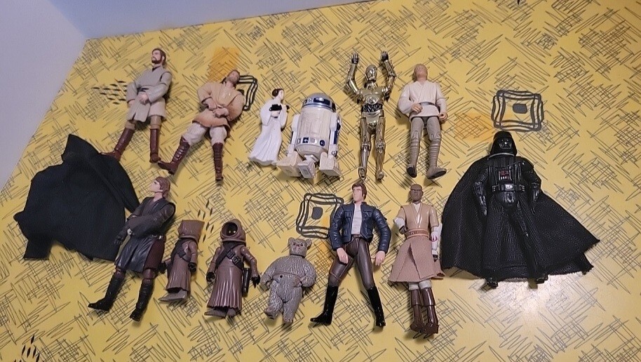 Lot Of 13