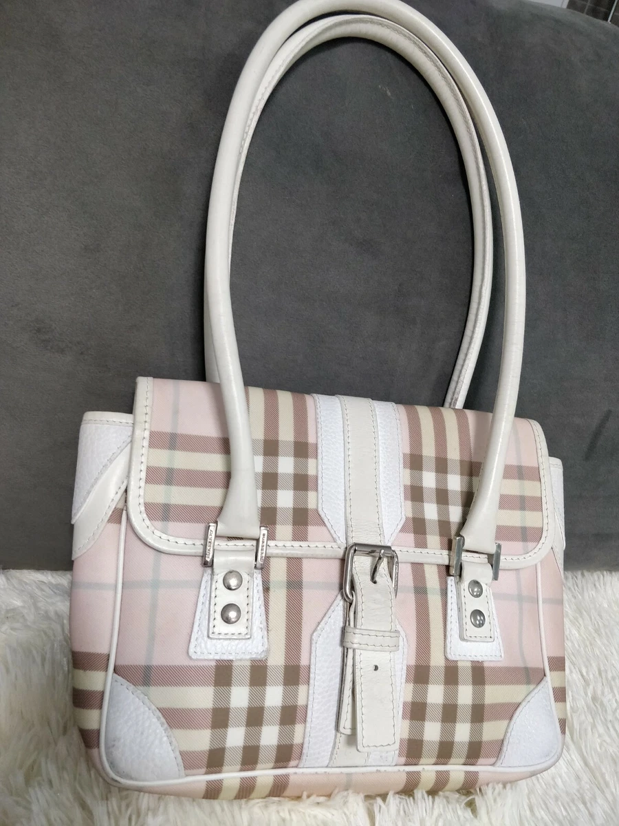 Burberry purse hotsell white