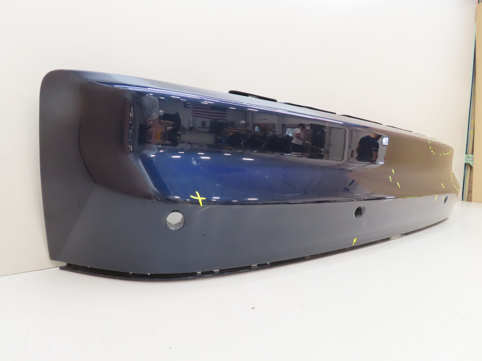 2010-2012 ROLLS ROYCE PHANTOM REAR BUMPER COVER OEM 51127040021