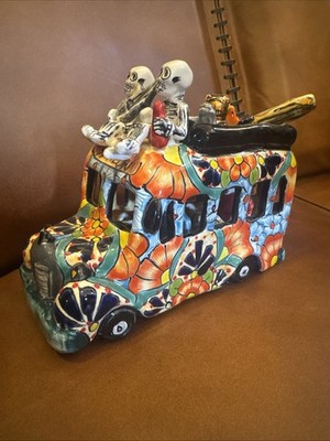 Mexican Talavera Catrina Cemetery Bus Day Of The Dead Figure Folk Art Pottery 8 