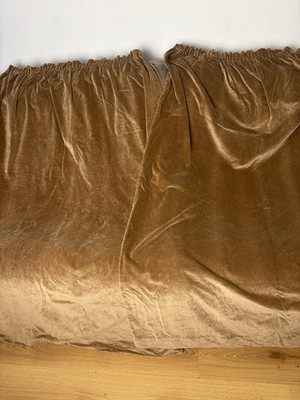 Paar Vintage Gold Samt Vorhänge 64'' Tropfen, 47'' breit (jeweils)