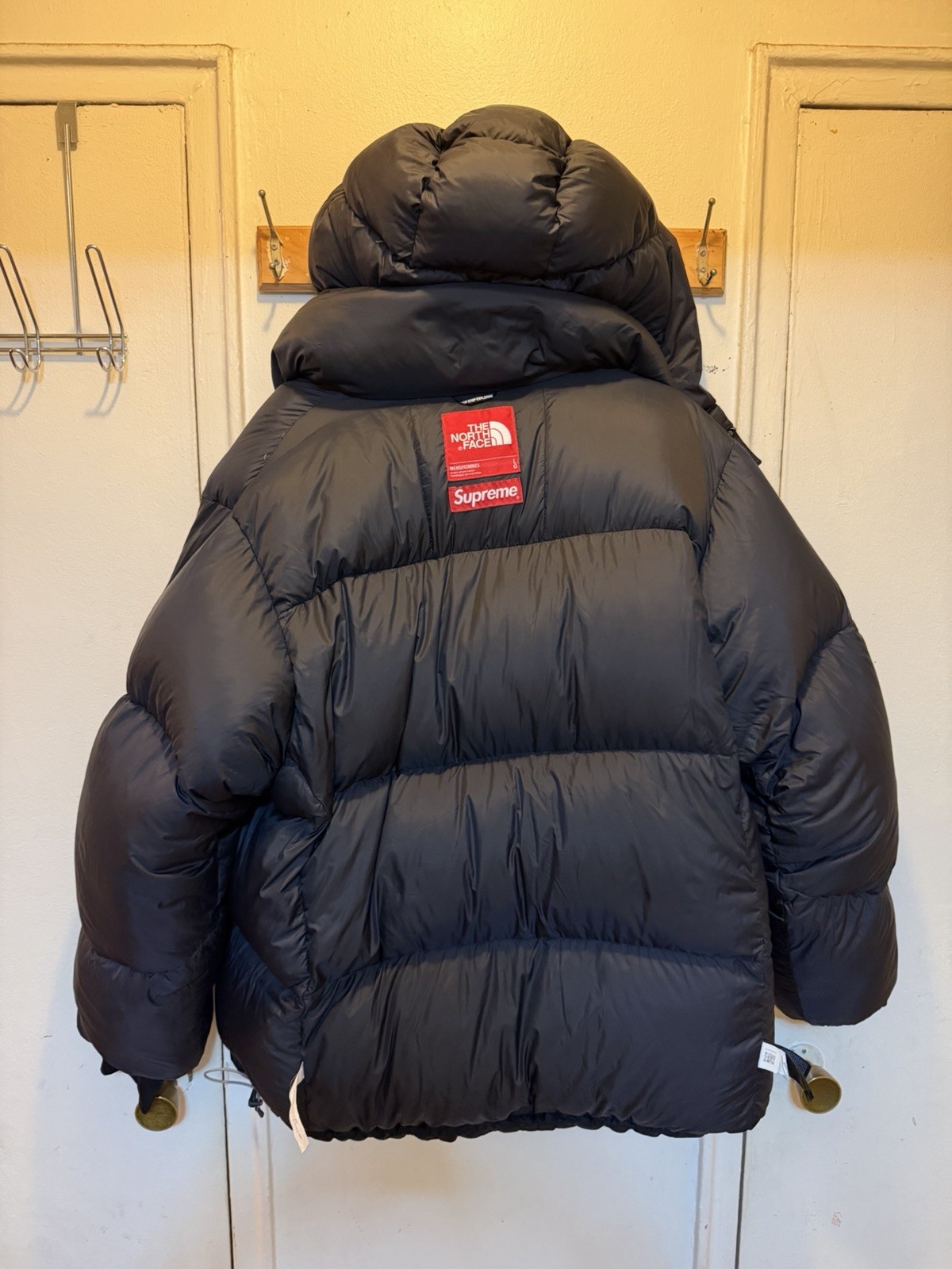 SUPREME X THE NORTH FACE S LOGO SUMMIT SERIES HIMALAYAN PARKA (LARGE)… image 3