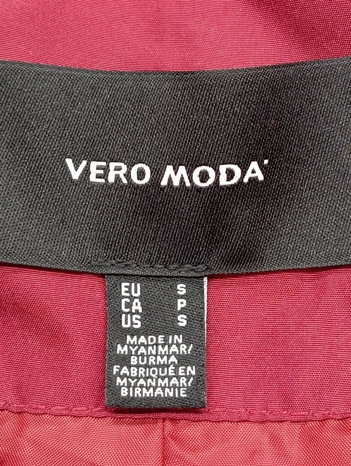 VERO MODA Chaqueta acolchada Mujeres Chaqueta Talla EU 36 rojo look casual - Imagen 4 de 4