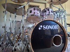 Sonor 7 Piece AQ2 Drum Kit  with Zildjian K Cymbals and Hardware.