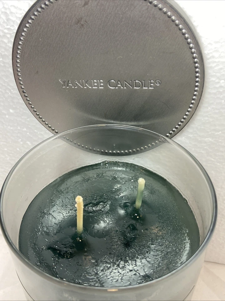 Yankee Candle Ocean Water 2 mechas 22 oz... Muy raro Foto 2 de 4