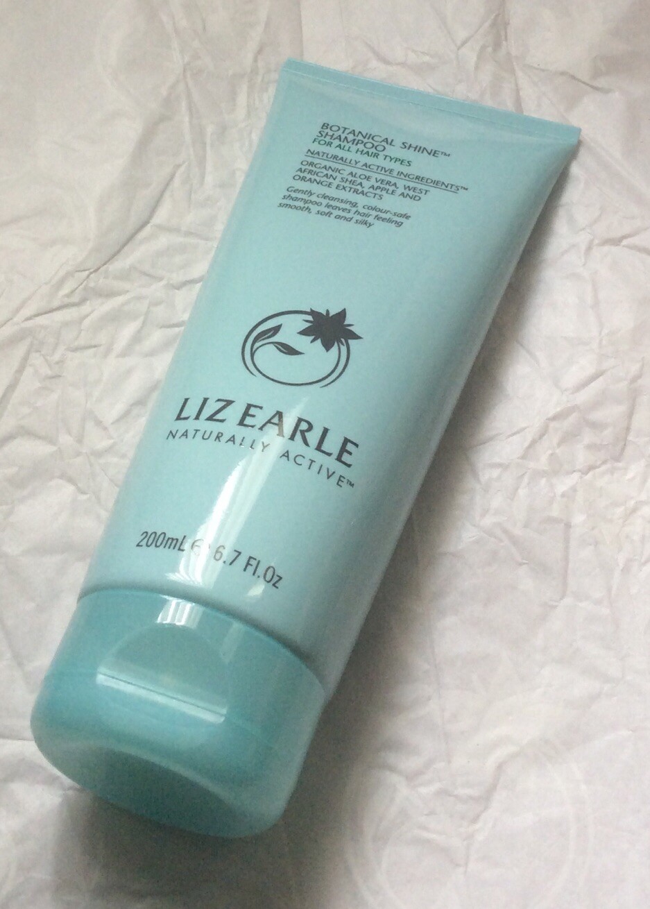 Liz Earle Botanical Shine Shampoo For All Hair Types 200ml eBay