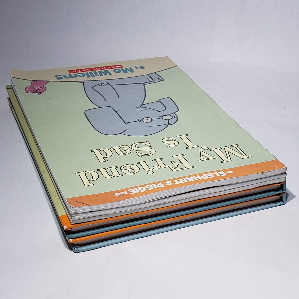 絵本/児童書 ORT stage3  An elephant and piggies Lot of 6 Elephant & Piggie Book 3 PB 2 HC Mo Willems Party