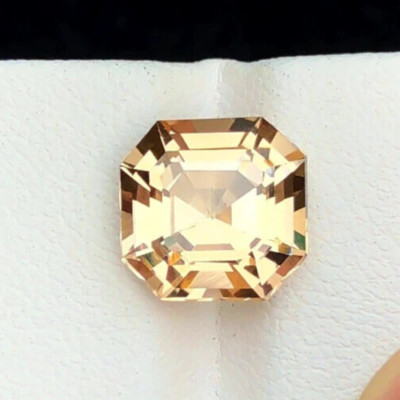 Natural Brown Transparent Topaz Ring Size Cut Stone 5.85 Carats Piece from Pak