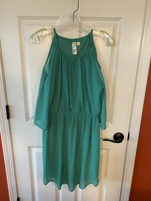 Emma & Michele Green Off Shoulder Dress Women's Size 8 | eBay Emma & Michele Green Off Shoulder Dress Women's Size 8 | eBay
