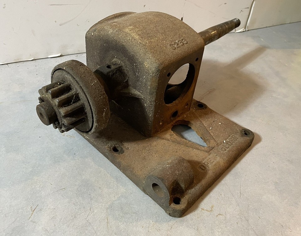 Maytag Gas Engine Motor Model 92 Single Crankscase Crankshaft Starter