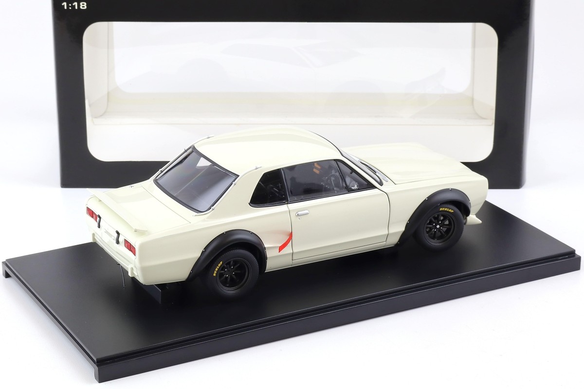 AUTOart NISSAN SKYLINE GT-R（KPGA10） 1/18 AUTOart Nissan Skyline GT-R (KPGC10) Tuned Version (Red