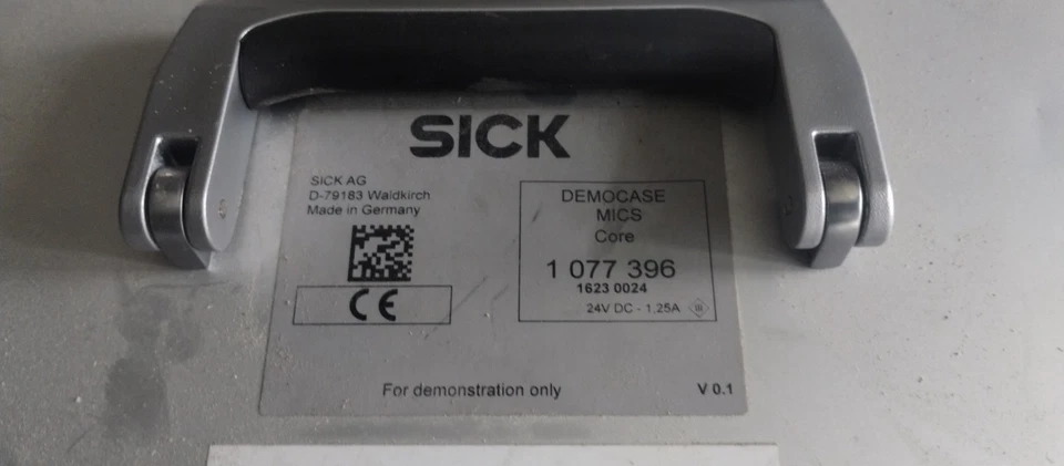 Sick Microscan Core Demo Box, Great Condition, Works Great PN 1077396 - Image 2 of 4