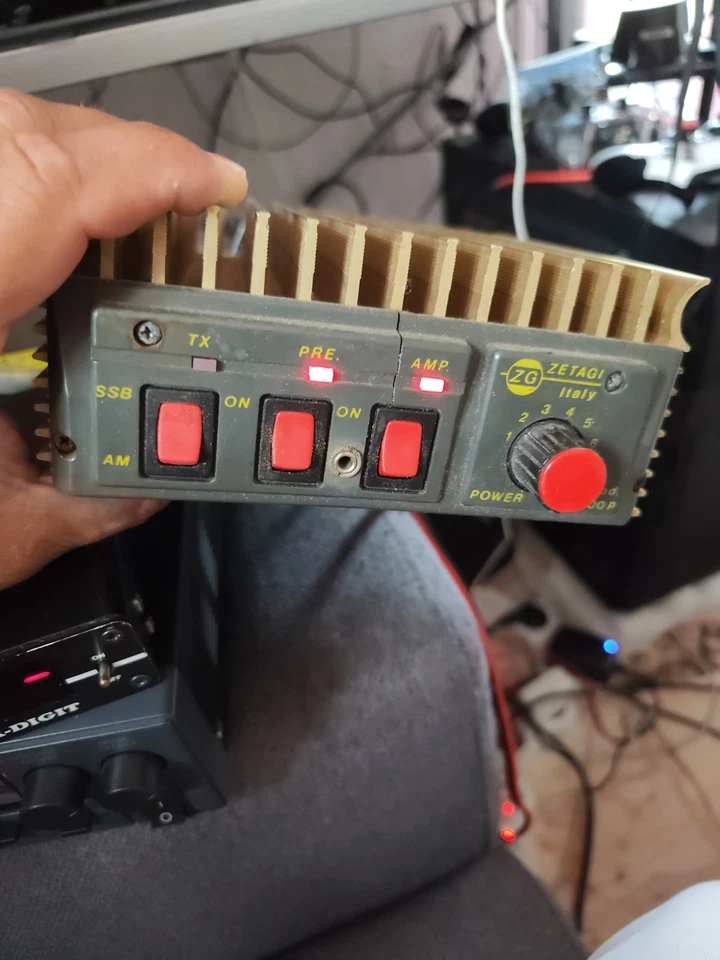Amplificateur Cb zetagi B300P - Photo 1/4