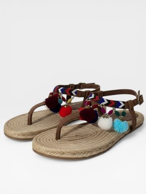 Aquarelle Damen Sommer Zehentrenner Sandalen mit Riemchen und Pon Pon bunt