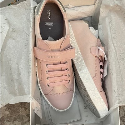 NIB Geox girls Blush Pink Sneakers with floral design KIDS 6