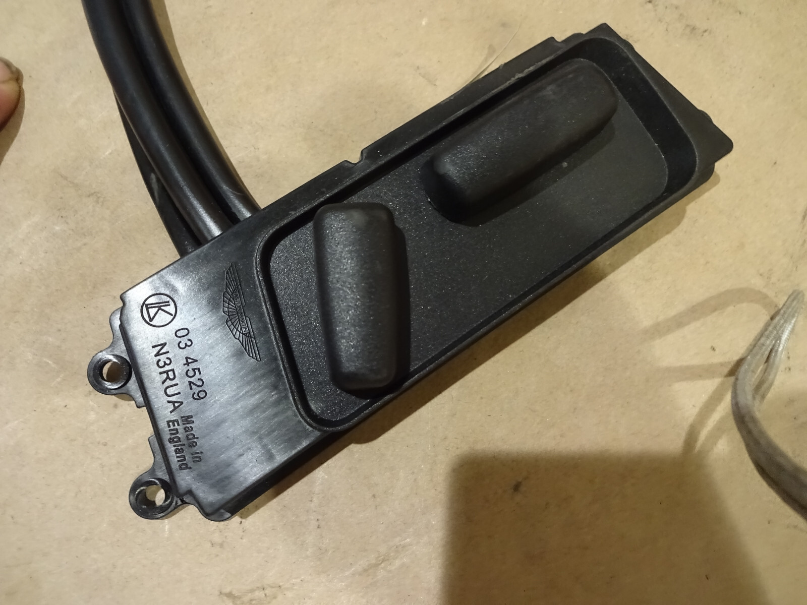 Aston Martin DB9 2004-2012 LH Side Seat Adjustment Switch P/N 4G43-14B566-AB