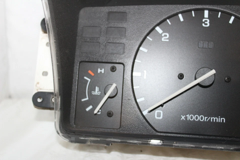 Cuadro de instrumentos velocímetro 96 97 98 99 Land Rover indicadores de panel 140.773 millas Foto 3 de 4