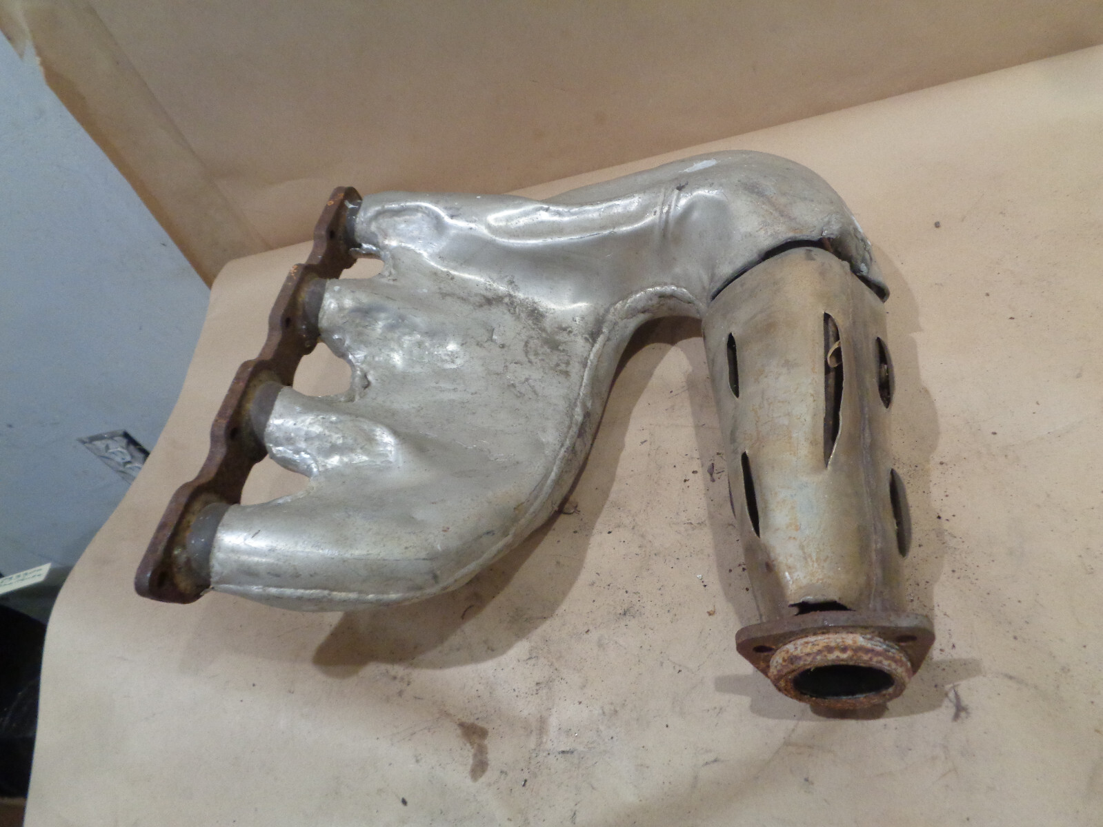 Ferrari 328, Mondial 3.2 QV - Rear Exhaust Manifold P/N 129003