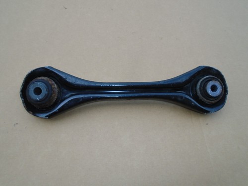 BMW E87 E81 E82 E88 E90 E91 Strebe Hinterachse Achse Längslenker hinten 6777980