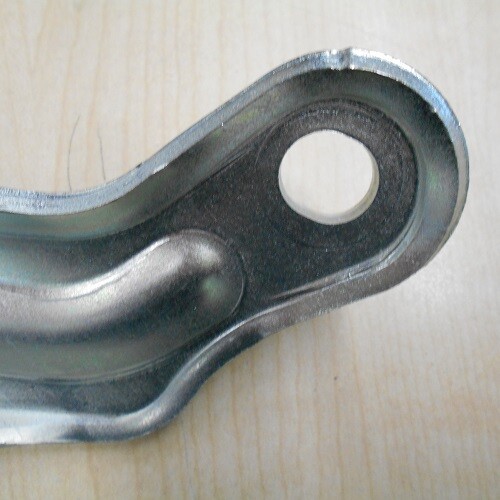 Halter Auspuff an Getriebe original Mercedes-Benz Sprinter 906 