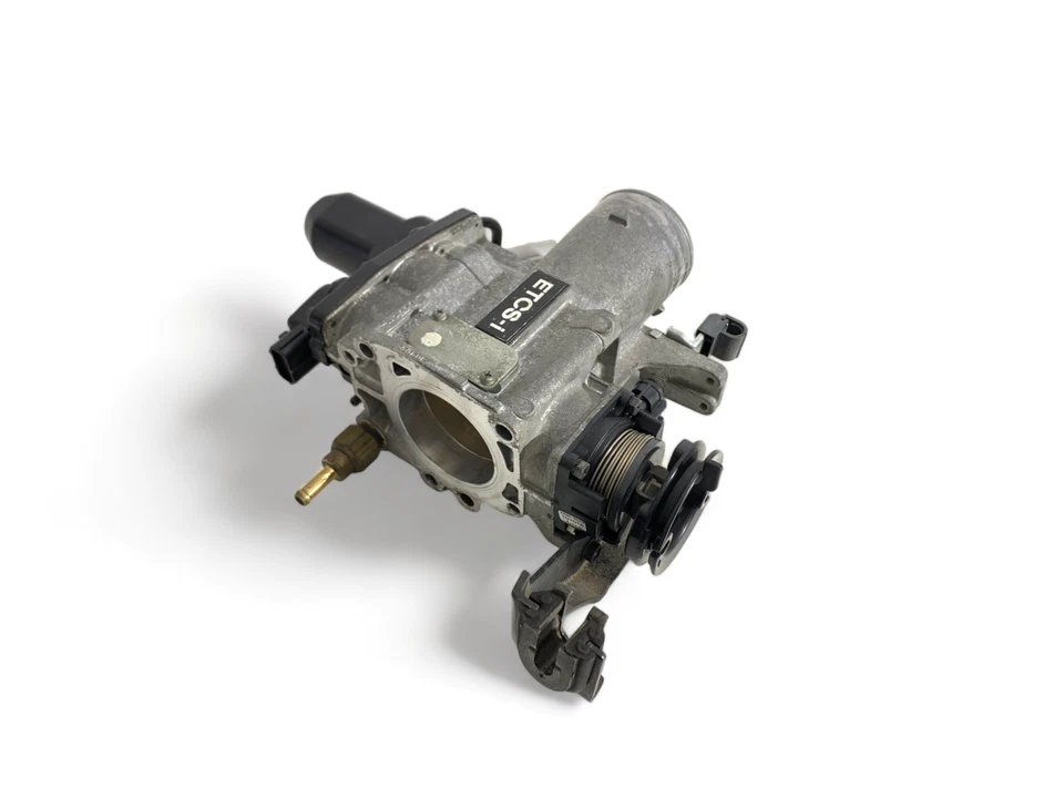 Lexus IS300 2004 3,0 L cuerpo del acelerador actuador de válvula 22030-46220 OEM 116 +++ #34 Foto 4 de 4