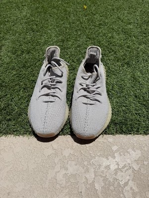 adidas Yeezy Boost 350 V2 Men's Size 9