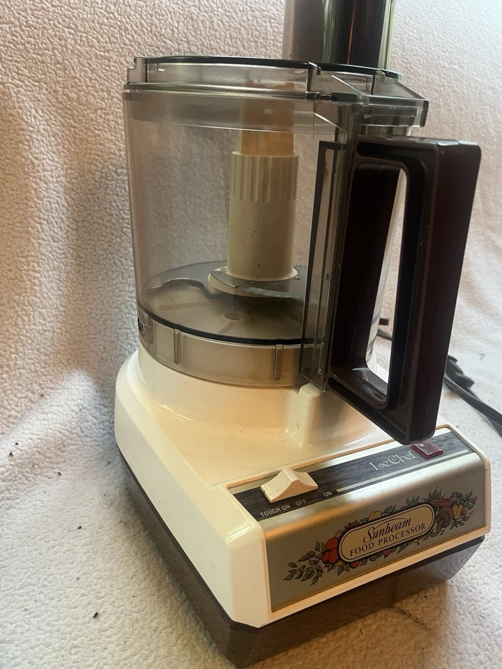 Vintage Sunbeam Le Chef Food Processor Model 14-11 TESTED WORKS - Image 3 of 4