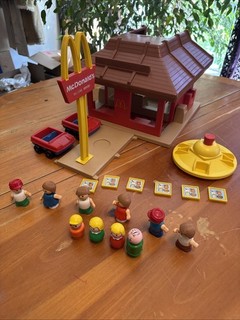 Vintage Playskool Familiar Places McDonald‘s Playset #430 w/ Accessories Clean