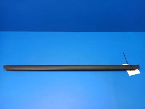 MERCEDES-BENZ E W211 Türdichtung vorne rechts W211 2.20 Diesel 75kw 21217153