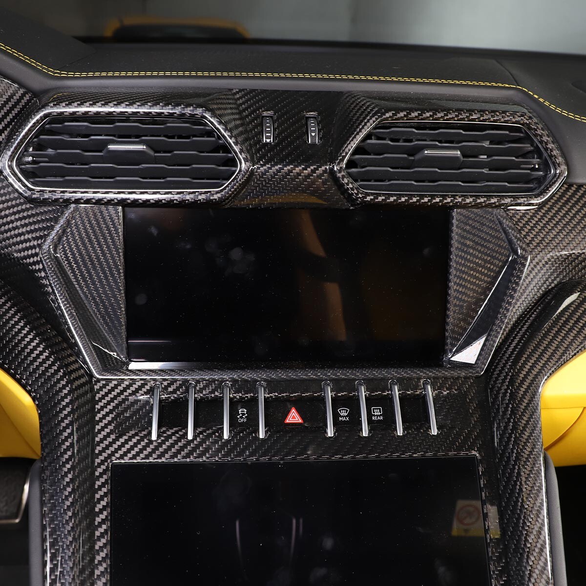 Real Carbon Central Control GPS Navigation Cover For Lamborghini URUS 2018-2021