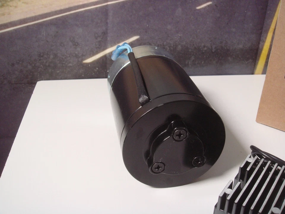 Alternador Indian Chief 1935-1953 12 voltios con regulador V-Twin 32-1249 X3 Foto 4 de 4