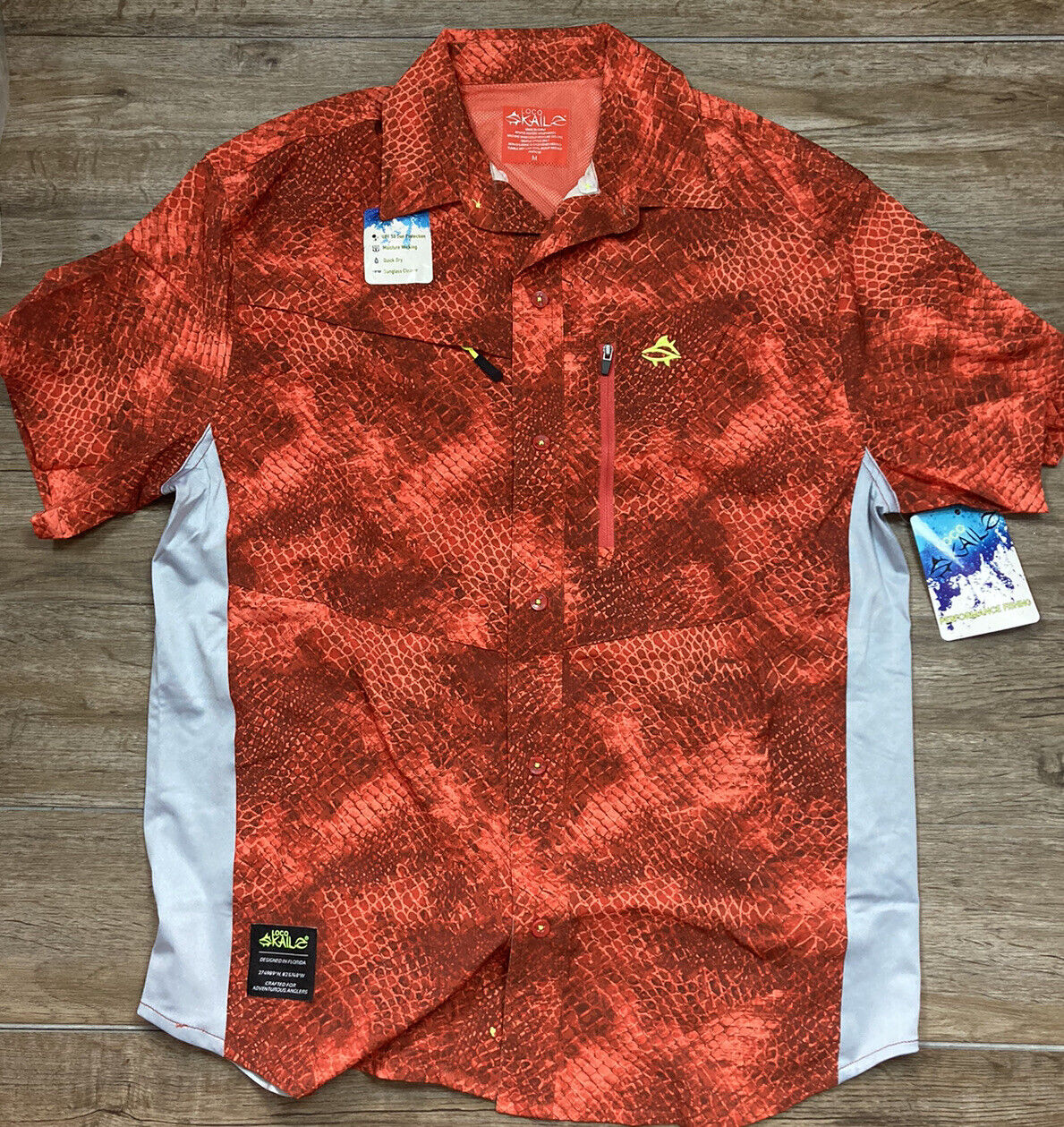 NEW Loco Skailz Mens Medium Vented Fishing Shirt Moisture Wicking Red NWT $44