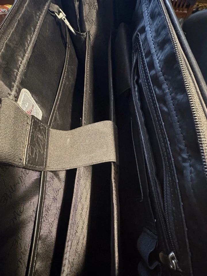 Mobile Edge for Her, The Large GINEBRA MicroFiber Laptop Tote Hasta 17.3" COMO NUEVO Foto 3 de 4