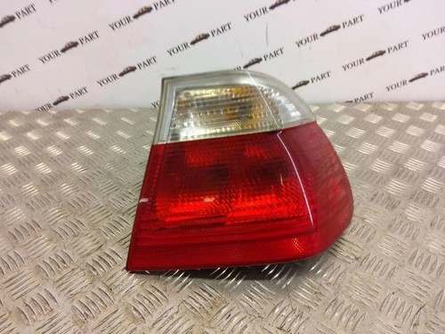 BMW 3 E46 Rücklicht hinten rechts 8383822 1998 33482458