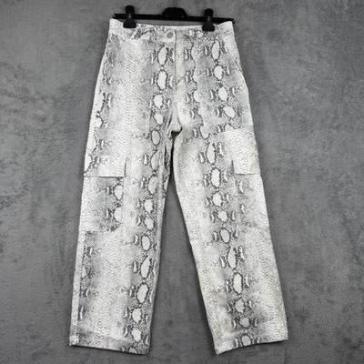 Neuwertige Samt Jeans Gr. 8S Schlangenmuster Cargo Hose Taschen weites Bein weiß grau
