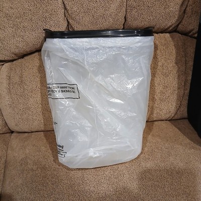 Tupperware Eidgenosse 2,3l Mit Schüttung schwarz