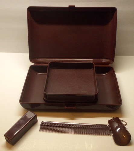 Tupperware 1624 Tuppercraft Personal Valet Travel Case Crafts Sewing