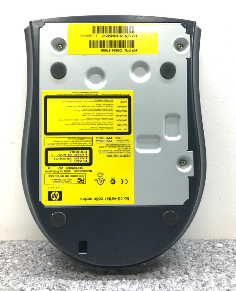 HP  CD4E Series  External CD-ReWritable - Image 4 of 4