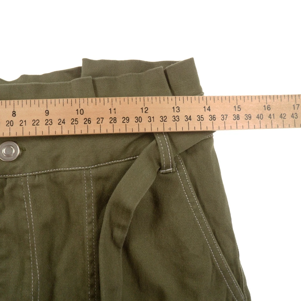 Pantalones cortos Kendall & Kylie verde oliva bolsa de papel para mujer pequeños S con cinturón Foto 2 de 4