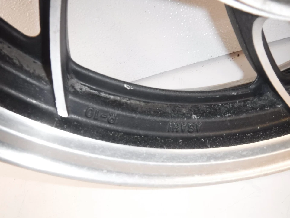 1982 yamaha XJ650J задний обод колеса шины maxim XJ650 1980-1983 - Изображение 3 из 4