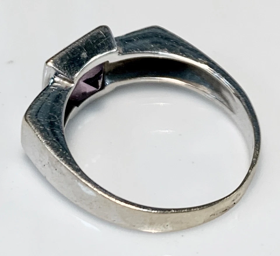 MAGNIFIQUE BAGUE OR 18 CARATS - AMETHYSTE ET DIAMANT 0.12 CARAT - 4,10 g - Photo 3/4