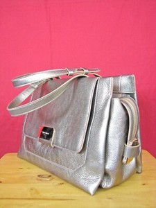 stuart weitzman tote bags