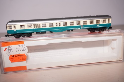 RF27/9] Arnold Spur N 3284 K Personenwagen Mittelsteuerwagen 2. Kl. NEM OVP TOP! | Zustand: Gebraucht