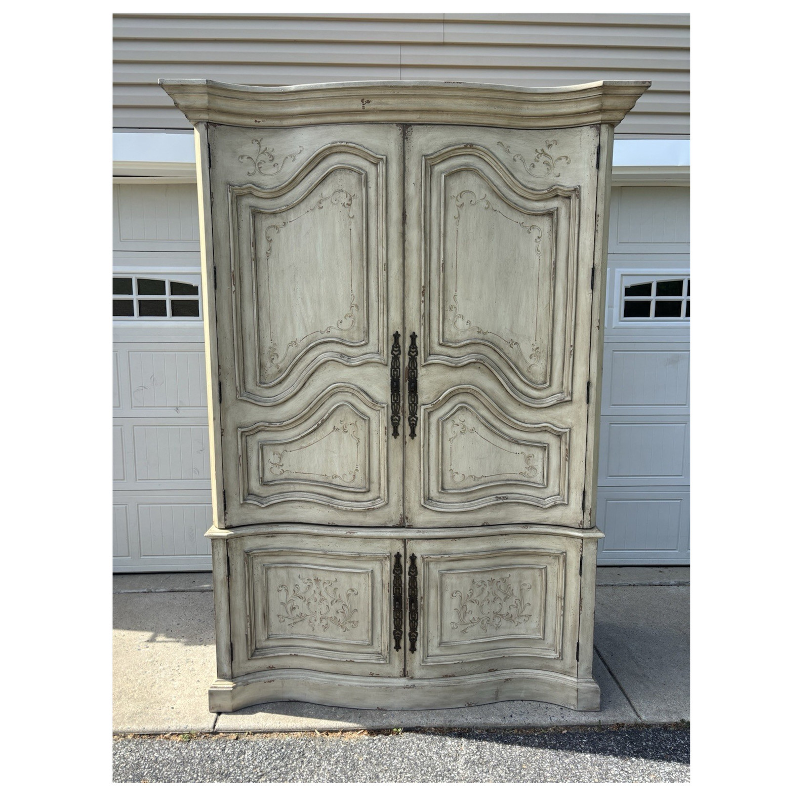 Hooker Furniture Seven Seas Edition Entertainment Center Cre
