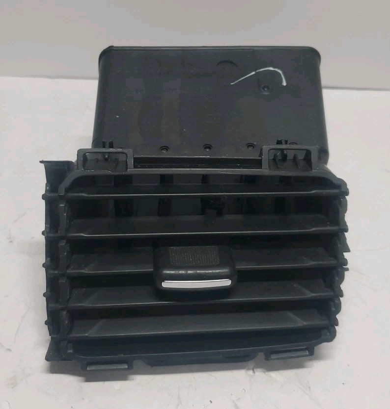 2011-2014 Dodge Avenger Center Dash Passenger Right Side AC Heater Air Vent OEM